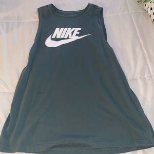 Nike wide sleeve tank